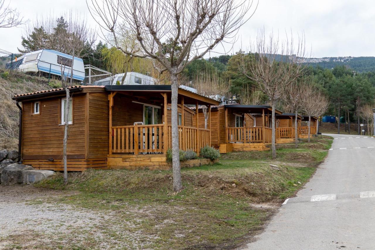 Bungalows Del Camping Pedraforca Saldés Exteriör bild