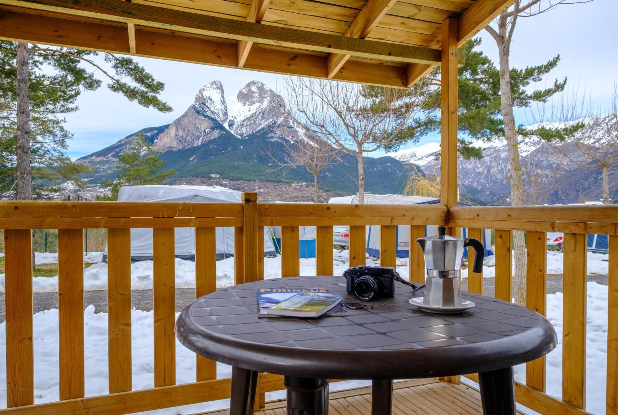 Bungalows Del Camping Pedraforca Saldés Rum bild